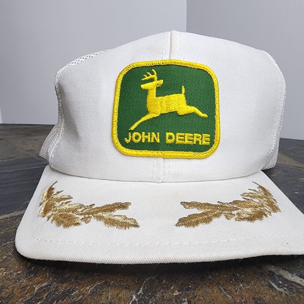 Vintage John Deere Snapback Patch Hat Scrambled Eggs Louisville KY. Distressed